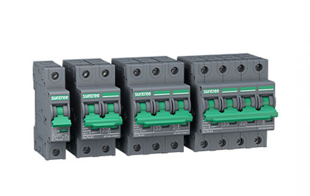 How does a DC circuit breaker work?